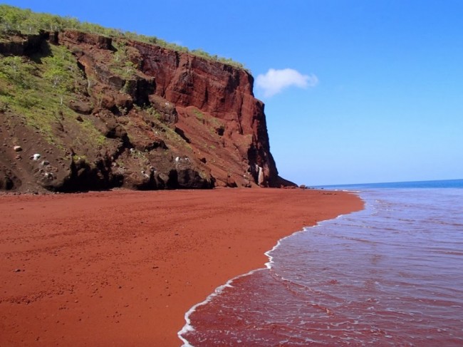 playas-arena-roja