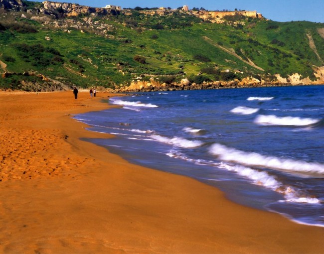 playas-de-arena-naranja